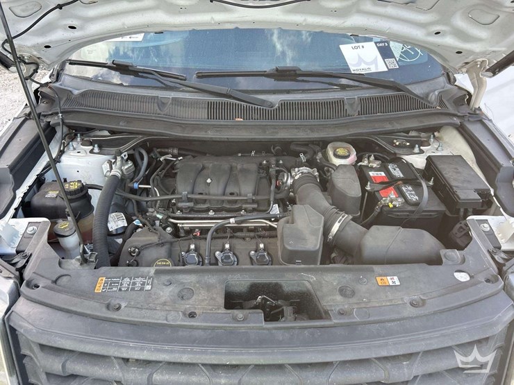 2017-ford-explorer-image-7