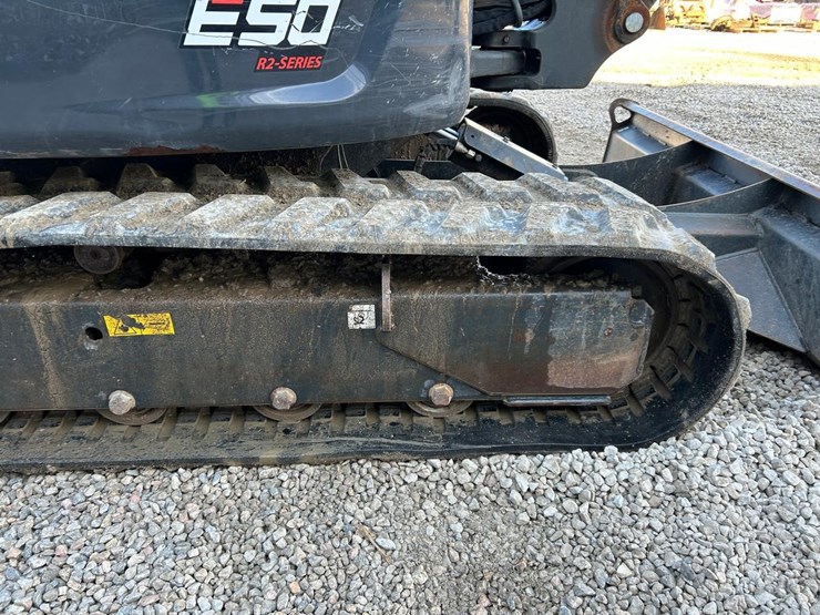 2022-bobcat-e50-image-14