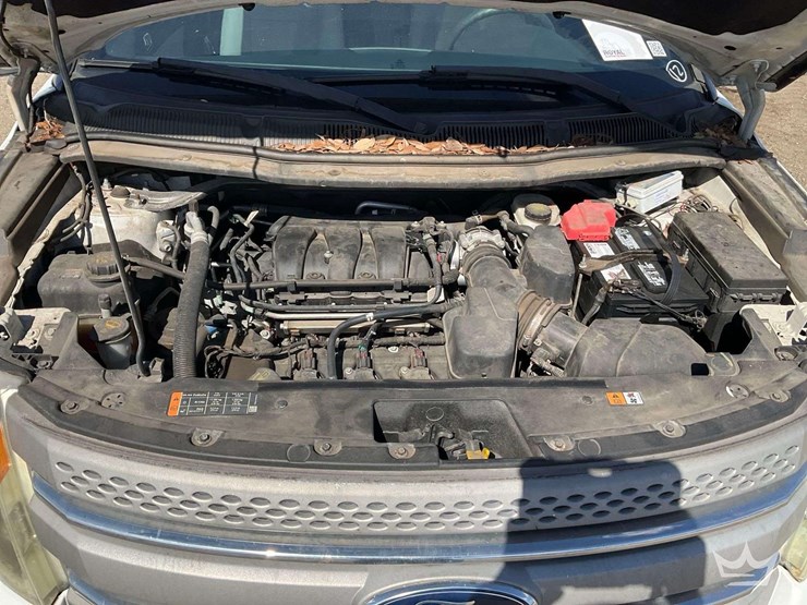 2013-ford-explorer-image-7