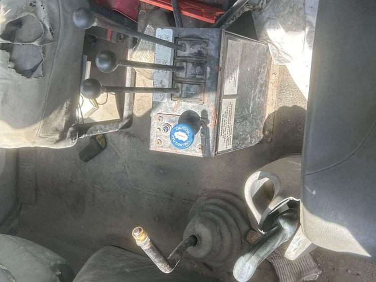 2006-international-durastar-4200-image-27