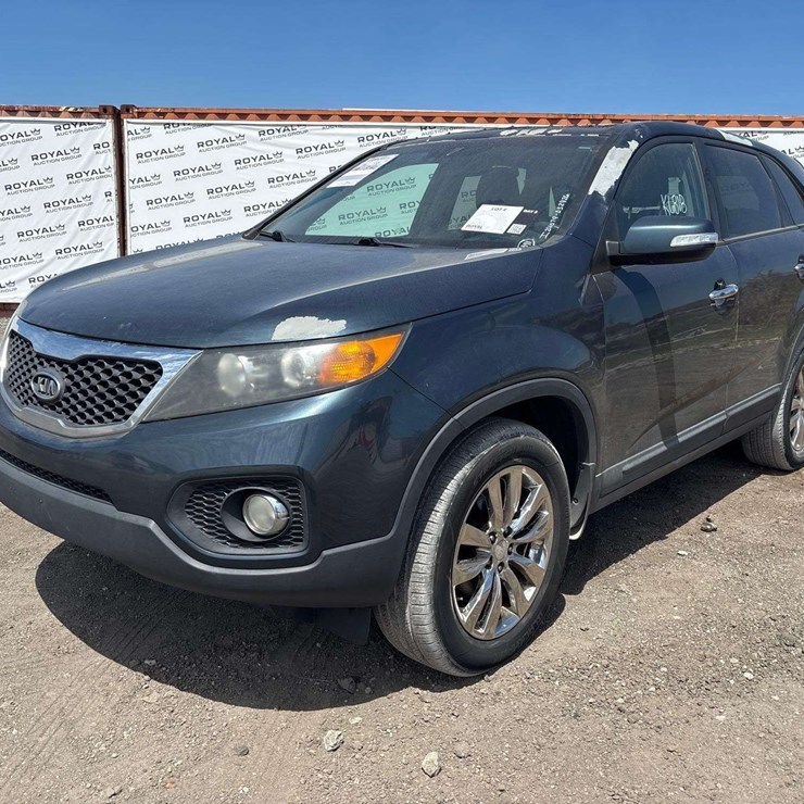 2011 KIA SORENTO