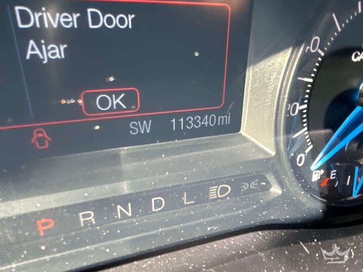 2016-ford-explorer-image-9