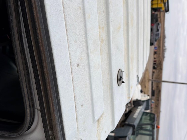 2014-international-4000-image-45