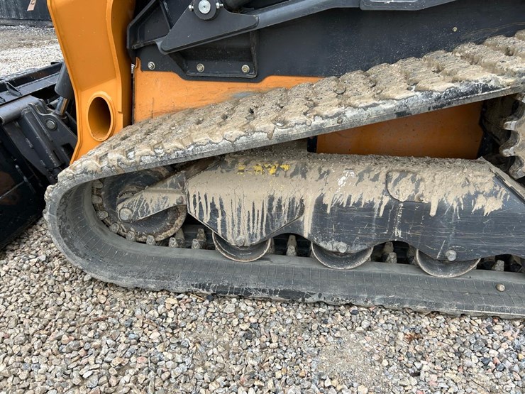 2024-case-tv450b-image-18