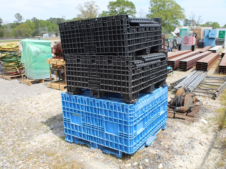 #8000-•-3-plastic-containers-image-3