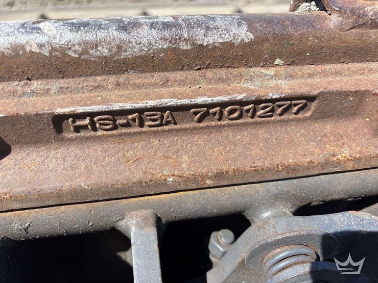 2011-takeuchi-tl250-image-17