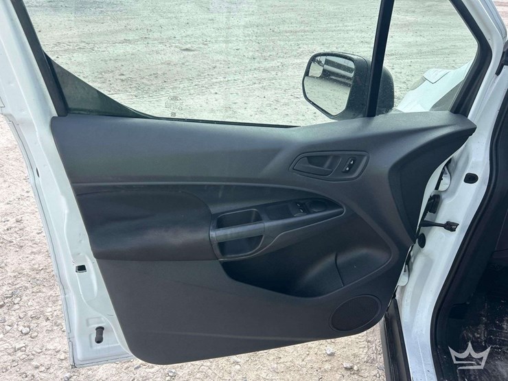 2015-ford-transit-connect-image-14