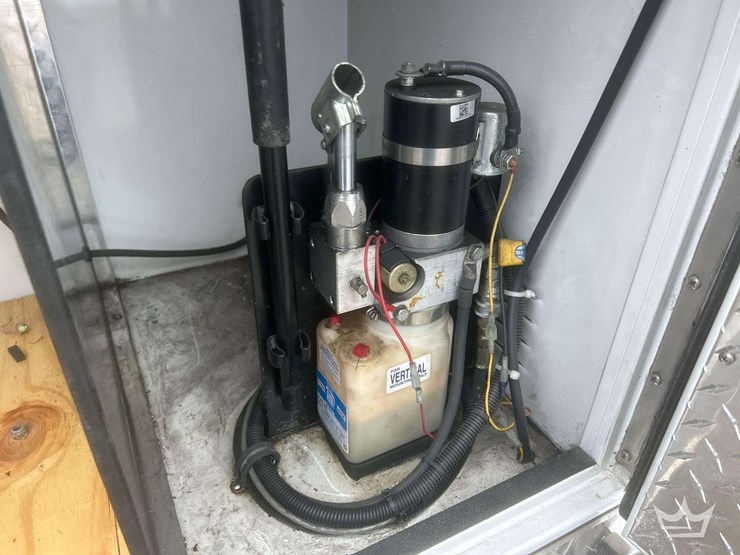 2006-international-durastar-4400-image-48