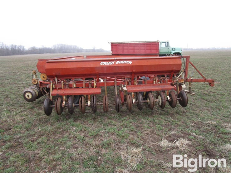 crustbuster-30'-hoe-drill-image-4