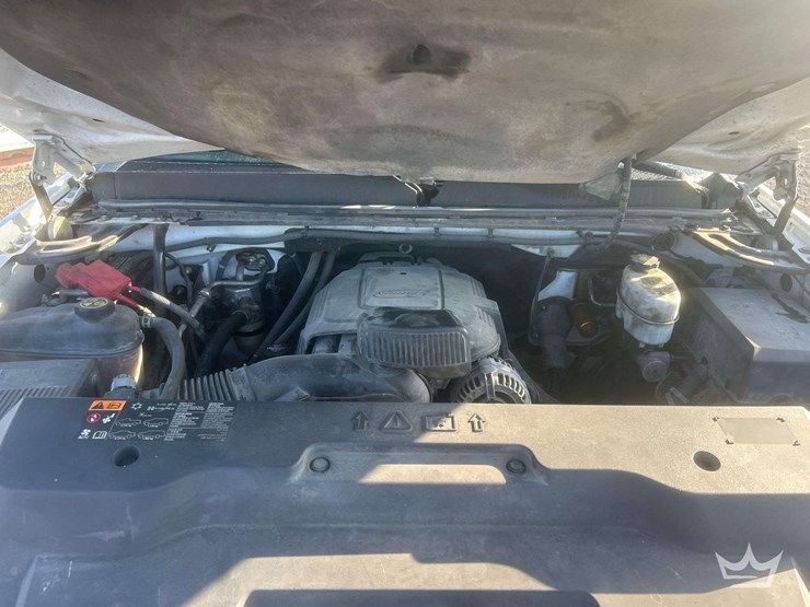 2013-gmc-sierra-2500-image-7