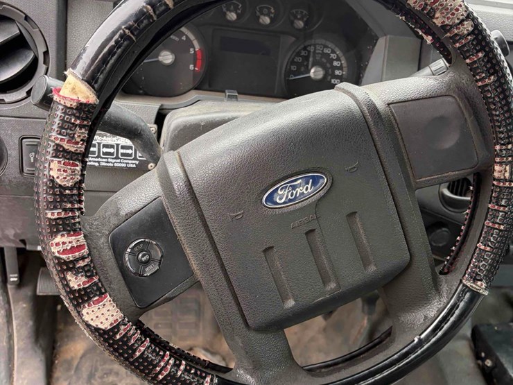 2012-ford-f450-image-11