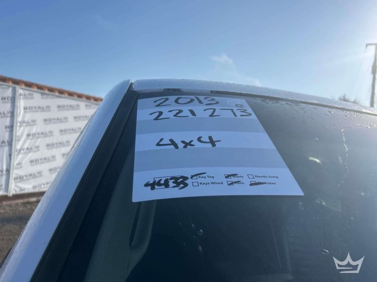 2013-gmc-sierra-2500-image-34