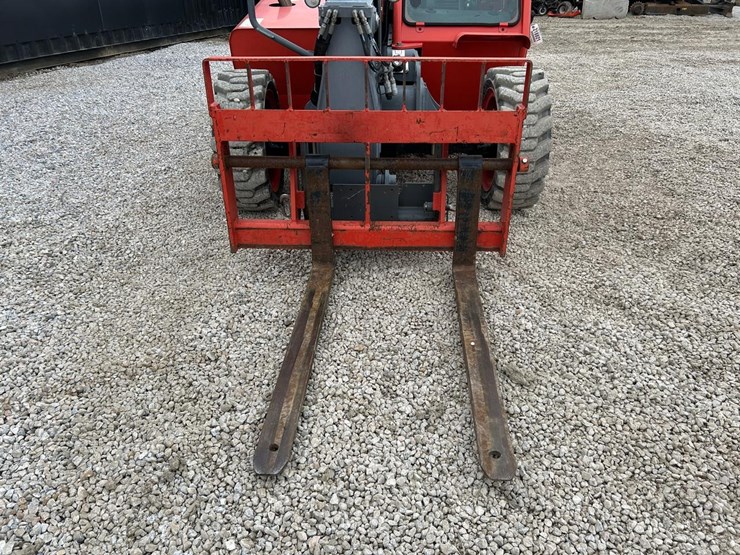 2020-skyjack-sj519th-image-9