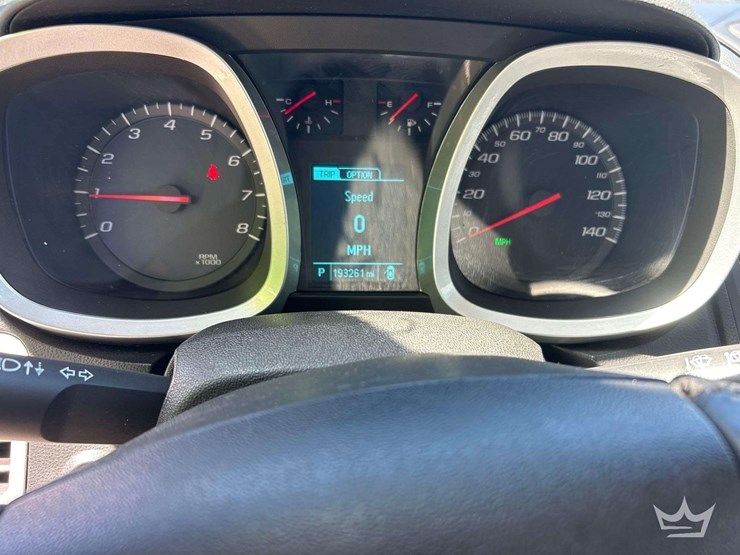 2015-chevrolet-equinox-image-12