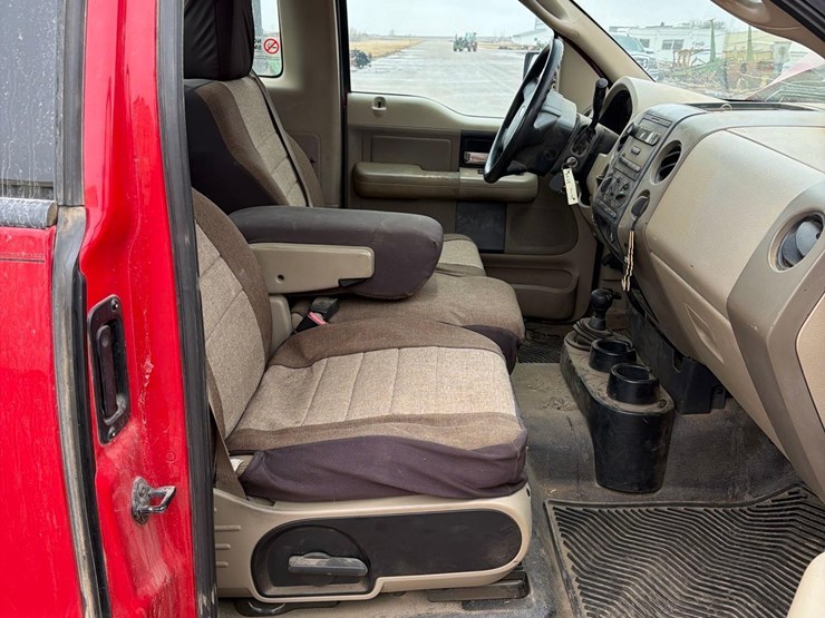 2005-ford-f150-image-29