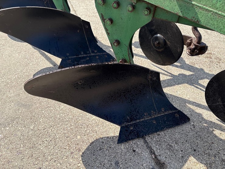 john-deere-5-image-22