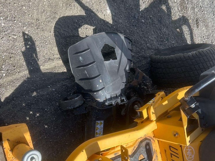 2021-cub-cadet-ultima-zt1-50in.-zero-turn-mower-image-14