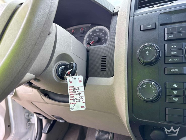 2009-ford-escape-image-16