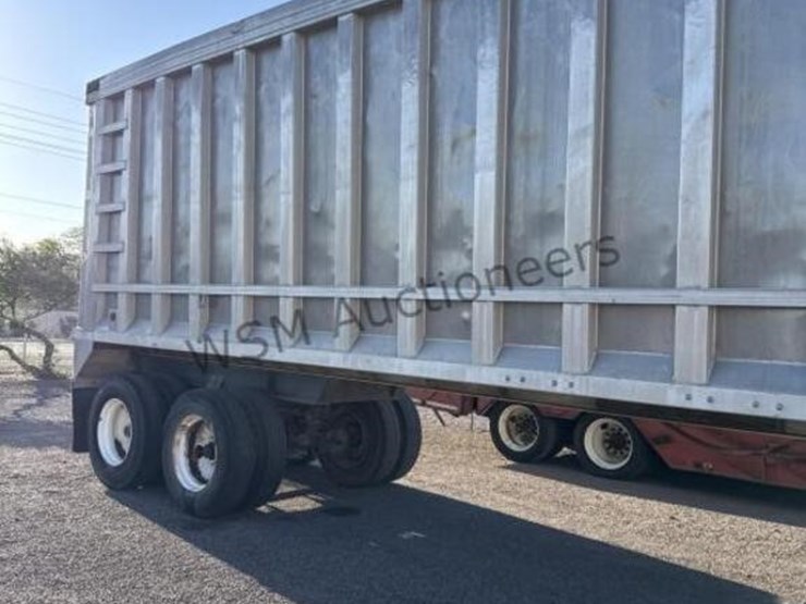 1992-steco-live-floor-trailer-image-5