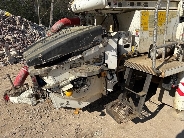 2020-putzmeister/sany-sy38z-200-38m-mounted-on-2020-mack-te64-6x4-concrete-pump-truck-image-20