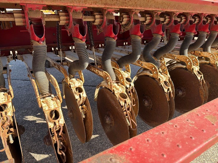 international-510-image-15