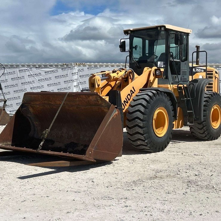 2014 HYUNDAI HL760-9A