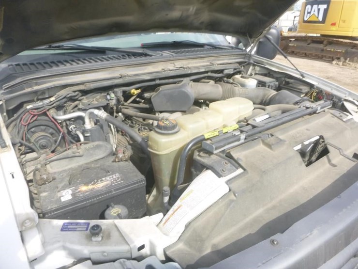 2001-ford-f450-image-23