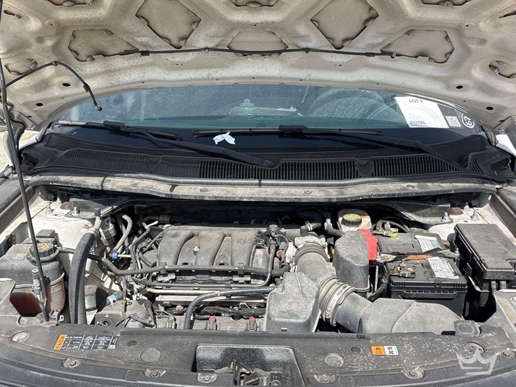 2017-ford-explorer-image-10