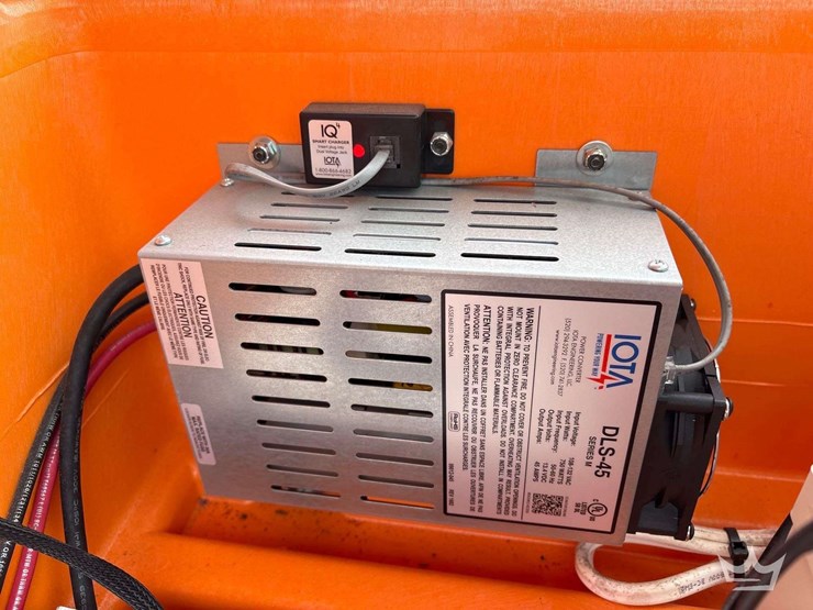 2023-solartech-silent-advisor-fd-304-towable-solar-speed-limit-board-image-13