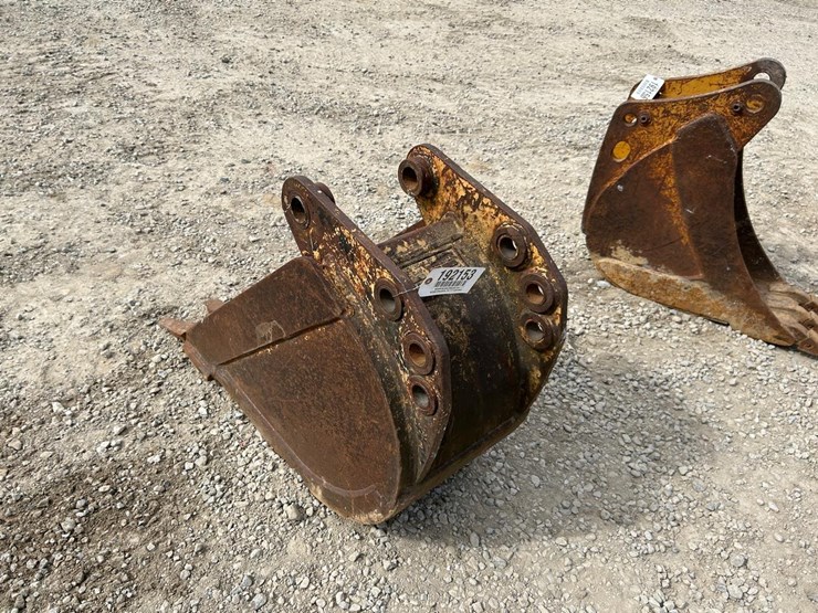 wensley-bucket-division-18"-excavator-bucket-image-3