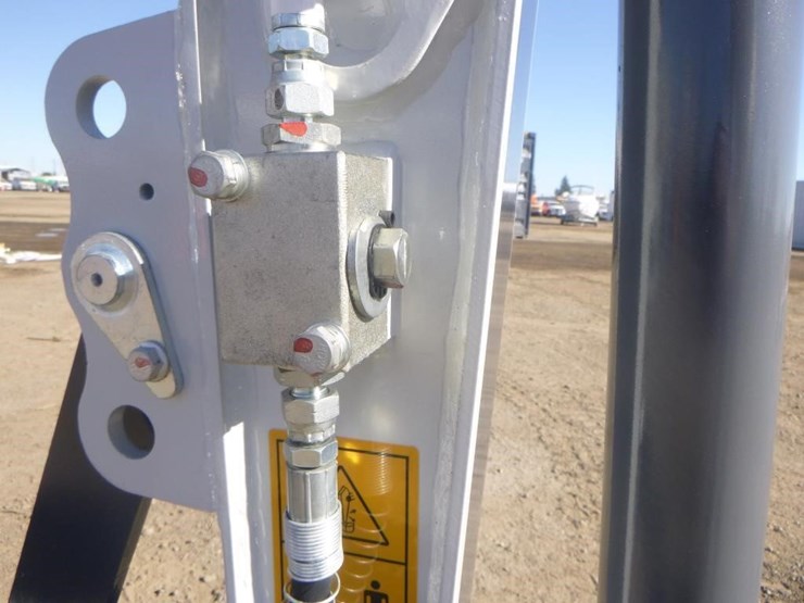 bttl-et12m-6-hydraulic-excavator-image-13