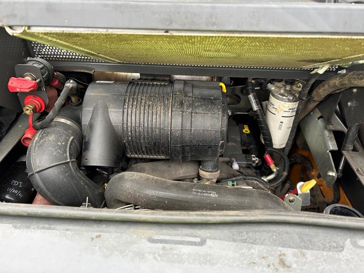 2024-case-tv450b-image-16