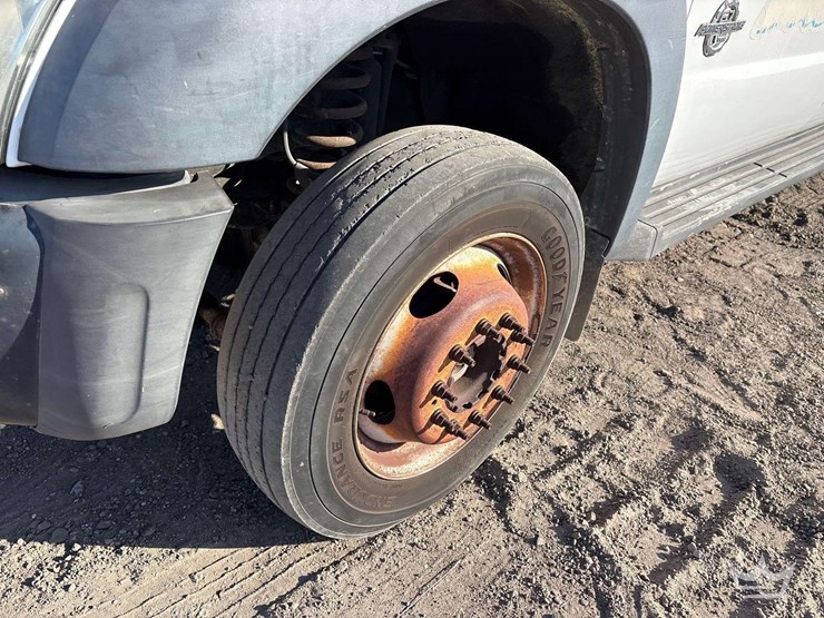 2015-ford-f450-image-16