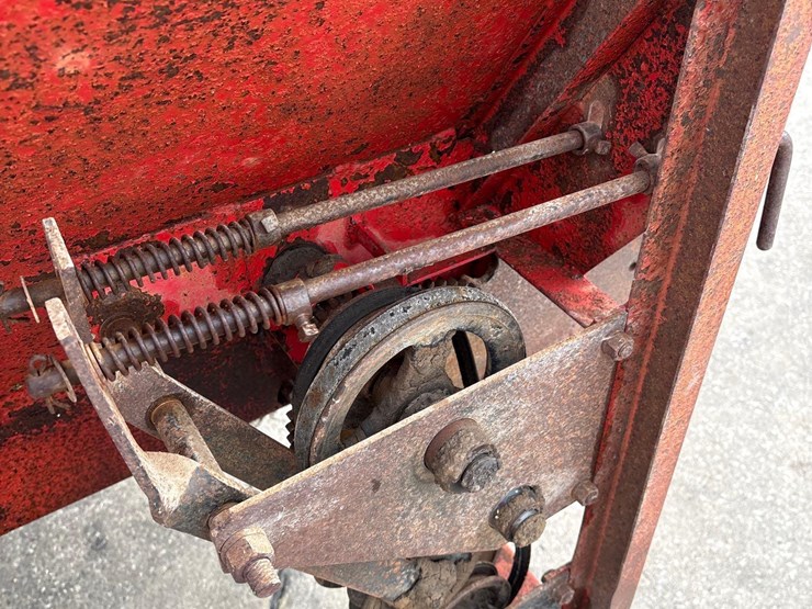 roorda-rear-unload-12ft-silage-wagon-image-26