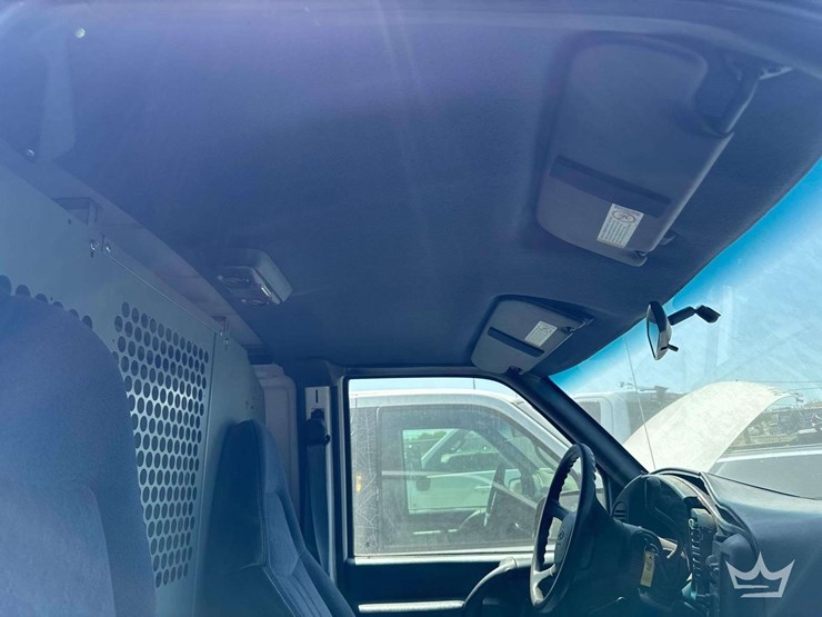 1996-chevrolet-astro-image-17