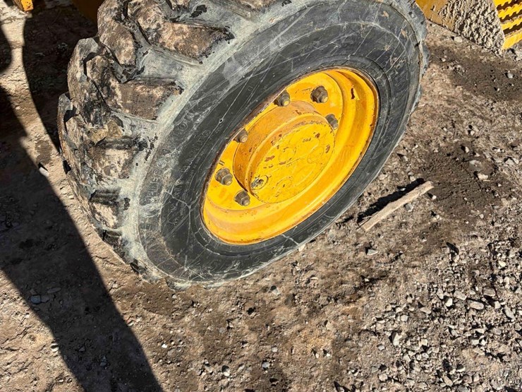 case-570l-xt-image-10