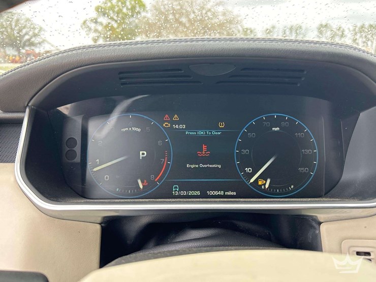 2013-land-rover-range-rover-image-16