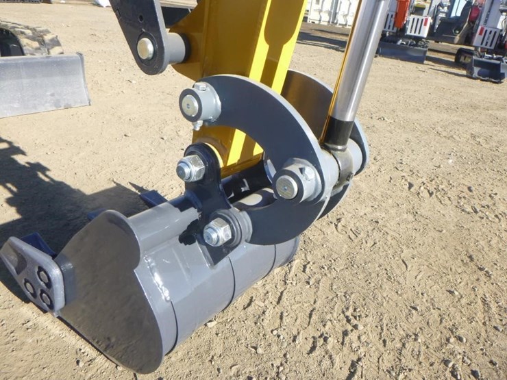 2025-sdlanch-sdle18p-hydraulic-excavator-image-11