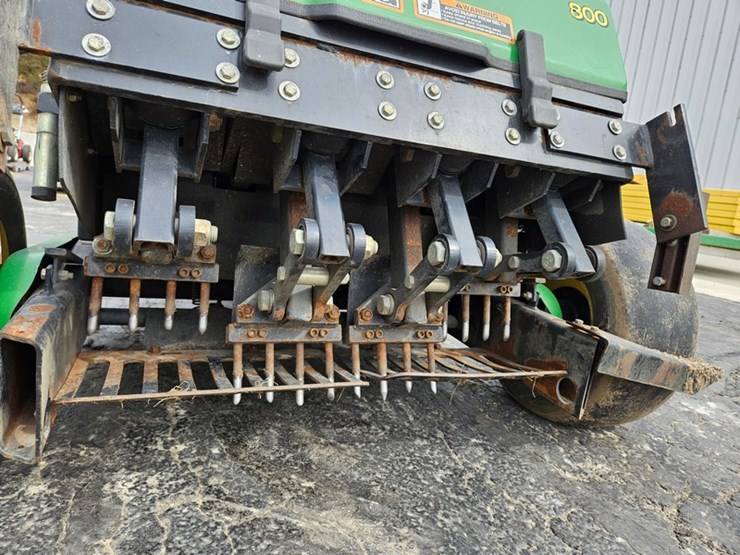 john-deere-800-image-10