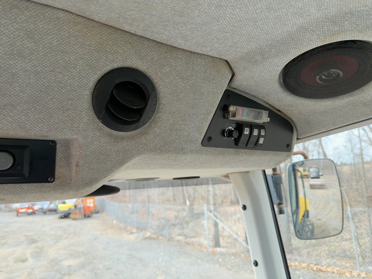 2017-dynapac-ca3500d-image-19