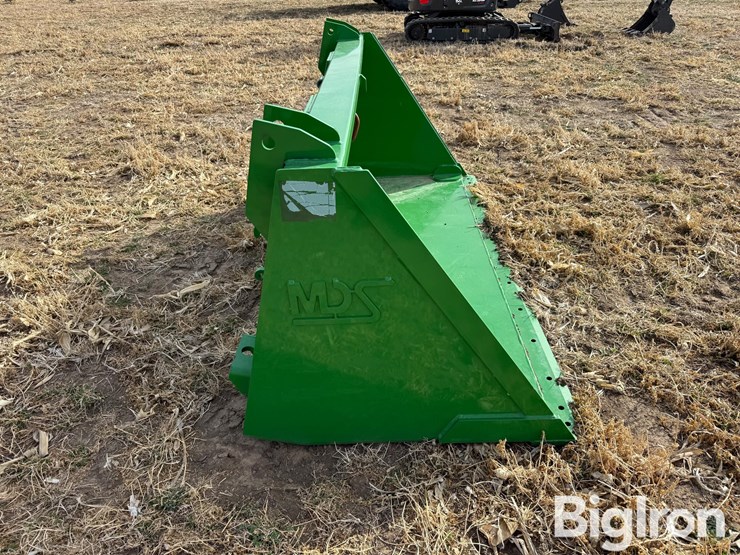 2022-mds-2yd-euro-bucket-image-4