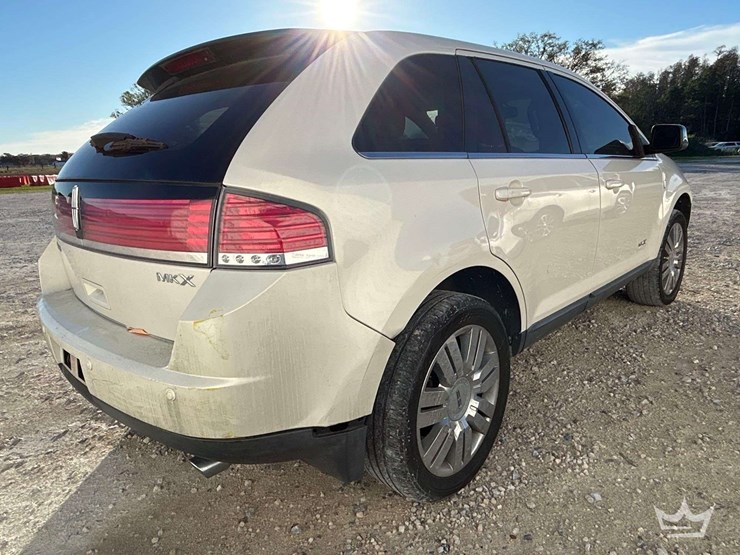 2008-lincoln-mkx-image-3