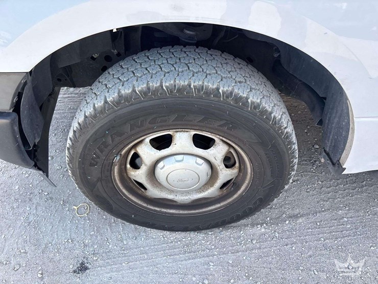 2019-ford-f150-image-24