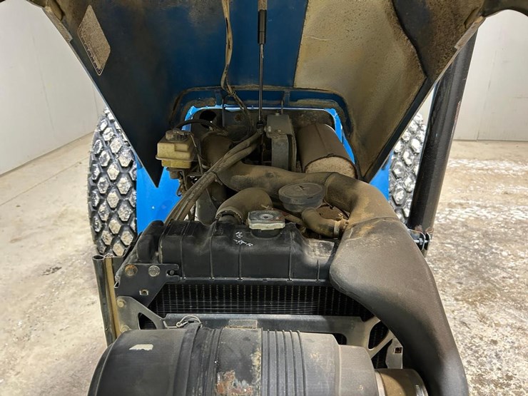 new-holland-tn55-image-9