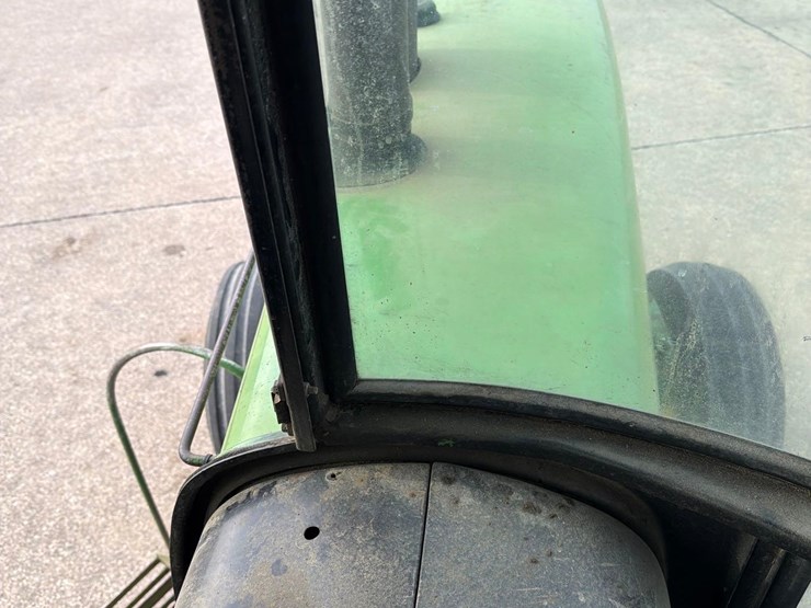 john-deere-4630-image-35