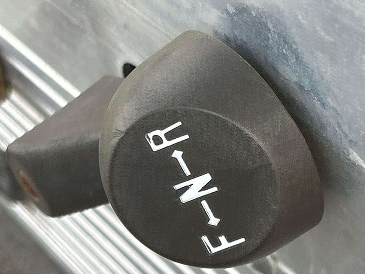 club-car-carryall-6-image-10