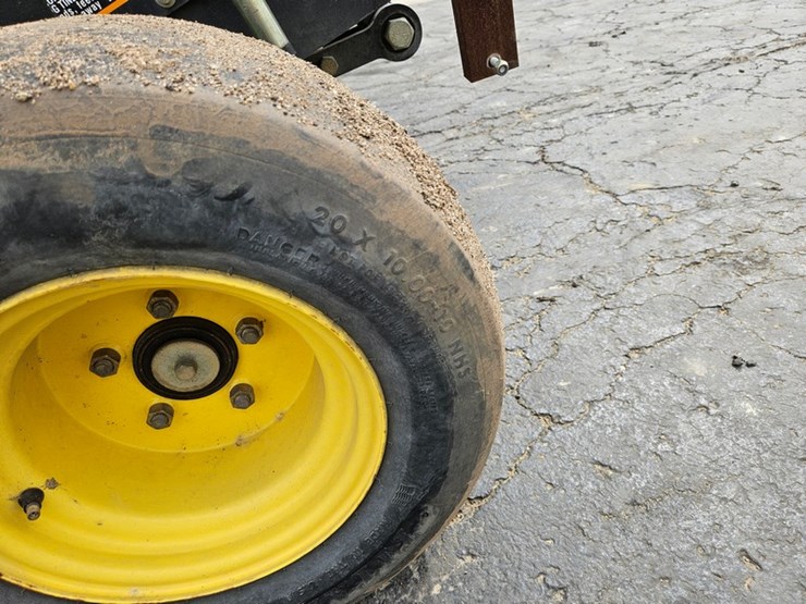 john-deere-800-image-29