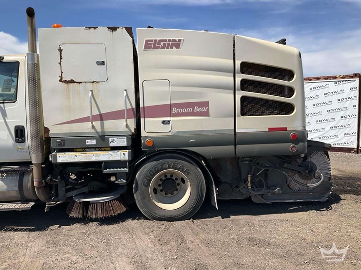 2015-international-durastar-4300-image-30