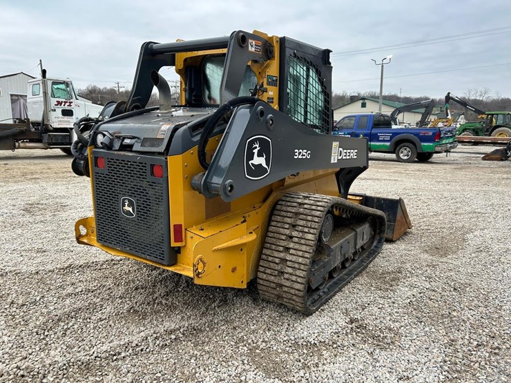 2021-deere-325g-image-4