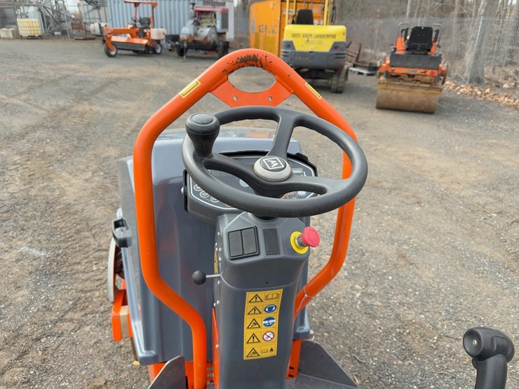 2021-hamm-hd8vv-image-17